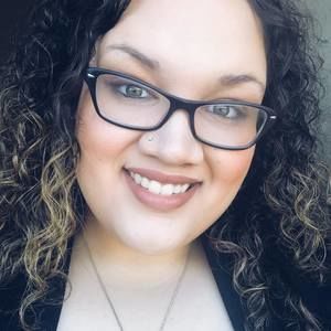 Meet your Posher, Vanessa